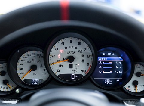 Porsche 911 (991.2) GT3 15