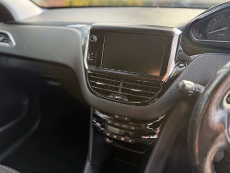 Peugeot 208 1.2 208 Tech Edition S/S 5dr 38