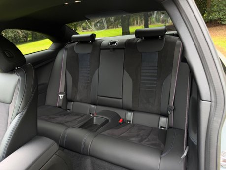 BMW 2 Series 2.0 220i M Sport Auto Euro 6 (s/s) 2dr 33