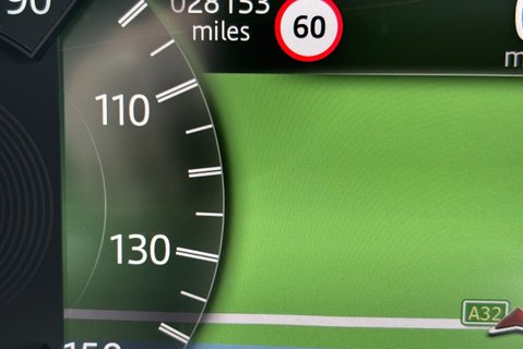 Land Rover Discovery D300 R-Dynamic HSE MHEV Panel Van 42