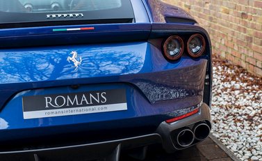 Ferrari 812 Superfast 23