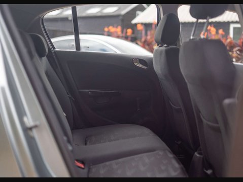 Vauxhall Corsa 1.2 Corsa Exclusive AC 5dr 10