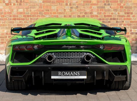 Lamborghini Aventador SVJ LP 770-4 5