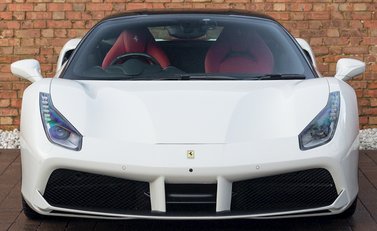 Ferrari 488 GTB 4