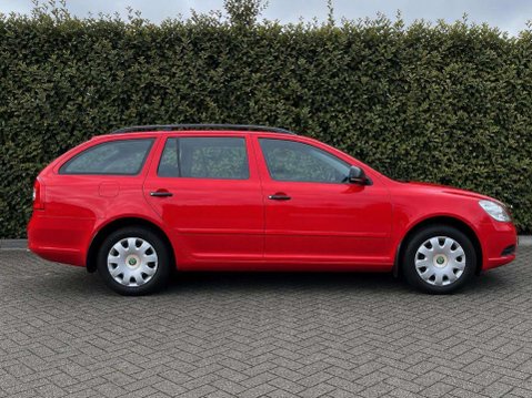Skoda Octavia 1.2 TSI S Estate 5dr Petrol DSG Euro 5 (105 ps) 7