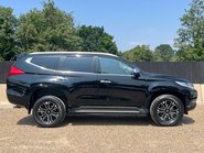 Mitsubishi Shogun Sport DI-D 4 5