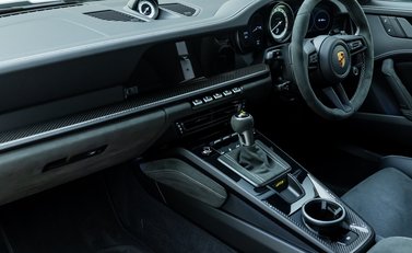 Porsche 911 GT3 (992) 16