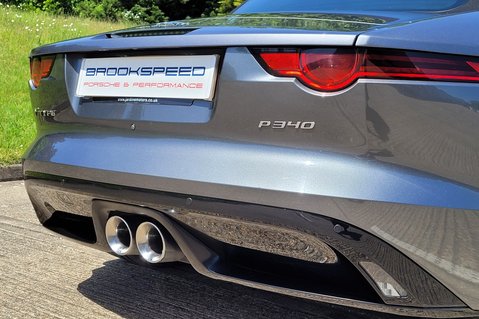 Jaguar F-Type V6 R-DYNAMIC 22