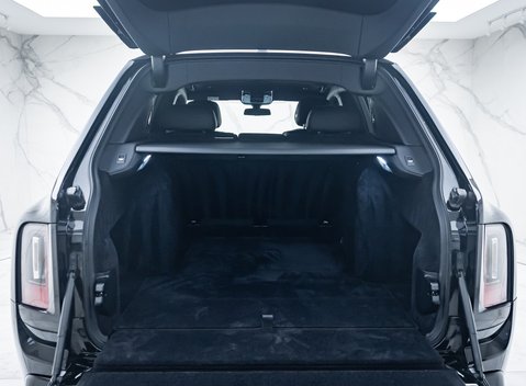 Rolls-Royce Cullinan Series II Black Badge 38