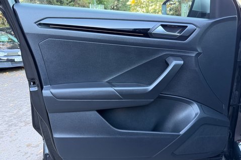 Volkswagen T-Roc R TSI 4MOTION DSG -CHEAPEST 'R' FOR SALE -FULL SERVICE HISTORY -HPI CLEAR 23