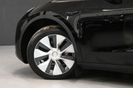 Tesla Model Y ModeL Y Long Range AWD 4WD 5dr 19