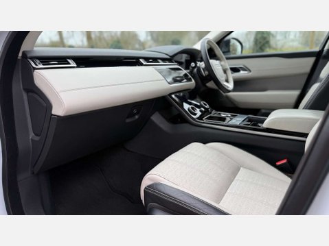 Land Rover Range Rover Velar 3.0 Range Rover Velar R-Dynamic HSE P380 Auto 4WD 5dr 10
