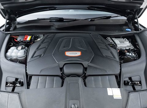 Porsche Cayenne GTS Coupé 35