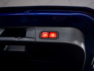 Mercedes-Benz GLB 1.3 GLB 200 AMG Line Premium Plus Night Edition 5dr 19