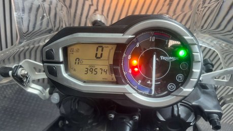 Triumph Tiger 2012 39K RECENTLY SERVICED LONG MOT ADVENTURE BIKE 800CC 17