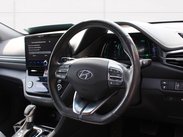 Hyundai IONIQ PREMIUM MHEV 7