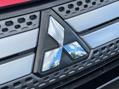 Mitsubishi Outlander EXCEED 13