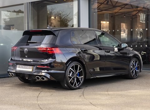 Volkswagen Golf R TSI 4MOTION 4