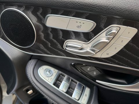 Mercedes-Benz GLC GLC 250 D 4MATIC AMG LINE PREMIUM 38