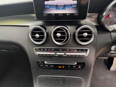Mercedes-Benz GLC GLC 250 D 4MATIC AMG LINE PREMIUM 18