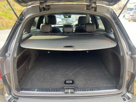 Mercedes-Benz GLC 2.0 GLC 300 AMG Line Premium D 4Matic Auto 4WD 5dr 45