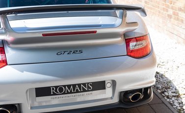 Porsche 911 (997) GT2 RS 24