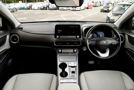 Hyundai KONA ULTIMATE