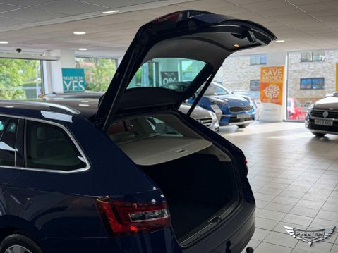 Skoda Superb 2.0 TSI SE L Executive DSG Euro 6 (s/s) 5dr 45
