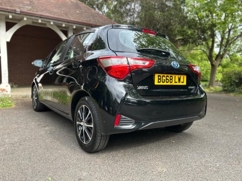 Toyota Yaris VVT-I ICON TECH 2