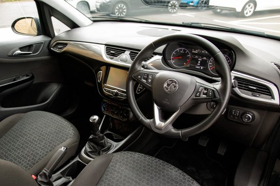 Vauxhall Corsa DESIGN