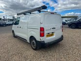 Citroen Dispatch MWB L2H1 [SOLD MM] Low Roof Enterprise 2700 Cruise Sensors EURO 6 8