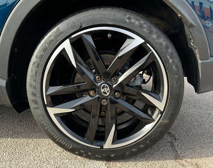 Toyota C-HR 1.8 C-HR GR Sport HEV CVT 5dr 13