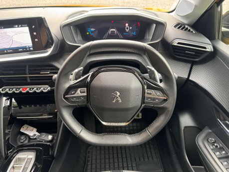 Peugeot 208 1.2 208 Allure Premium + PureTech S/S Auto 5dr 21