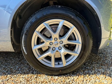 Volvo XC60 2.0 D4 Momentum Auto AWD Euro 6 (s/s) 5dr 14