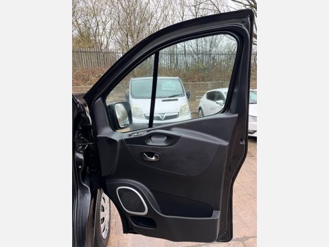 Vauxhall Vivaro 1.6 CDTi 2900 Sportive L2 H1 Euro 6 5dr 24