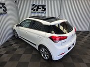 Hyundai i20 1.2 Premium SE Hatchback 5dr Petrol Manual Euro 6 (84 ps) 15
