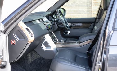 Land Rover Range Rover 4.4 SDV8 Vogue SE 15