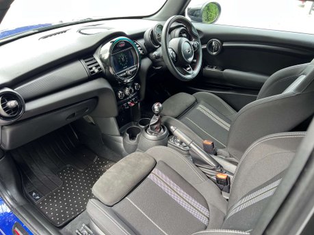 Mini Hatch 1.5 Cooper Sport 3dr 41