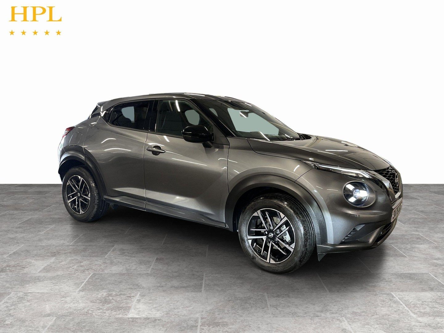 Nissan Juke listing photo