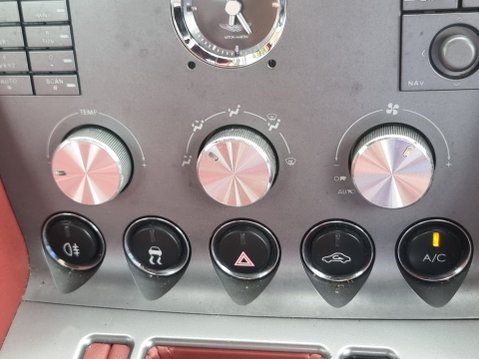 Aston Martin DB9 V12 24