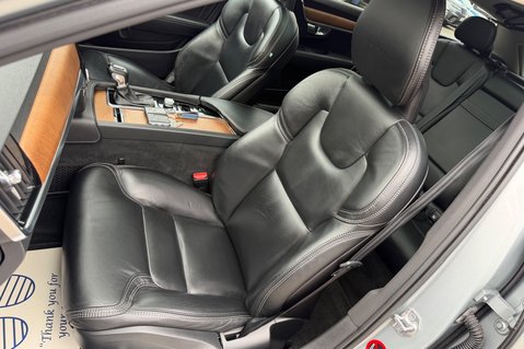 Volvo V90 D5 POWERPULSE INSCRIPTION PRO AWD -PAN ROOF - £6320 OPTIONAL EXTRAS  22