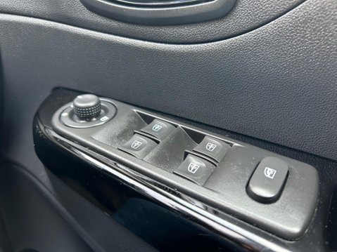 Renault Captur DYNAMIQUE S NAV TCE 26