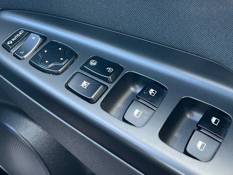 Hyundai KONA GDI PREMIUM 36