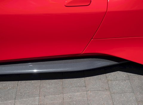 Ferrari 488 Pista 28