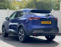 Nissan Qashqai 1.3 DIG-T MHEV N-Connecta SUV 5dr Petrol Hybrid XTRON Euro 6 (s/s) (158 ps) 8