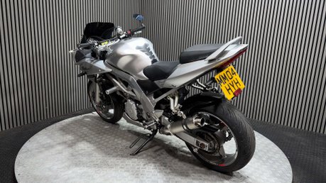 Suzuki SV1000 34k 2004 GOOD RUNNING 1000CC V TWIN PROJECT BIKE 6