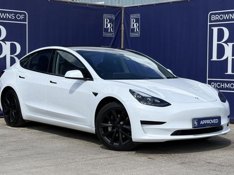 Tesla Model 3 Saloon 4dr Electric Auto RWD (241 bhp)