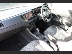 Volkswagen Polo 1.0 TSI R-Line DSG Euro 6 (s/s) 5dr 11