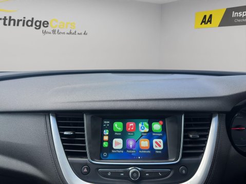 Vauxhall Grandland X 1.2 Turbo SE Premium Euro 6 (s/s) 5dr 17