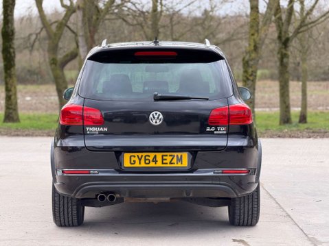 Volkswagen Tiguan 2.0 Tiguan R-Line TDI BlueMotion Technology 4Motion Semi-Auto 4WD 5dr 9